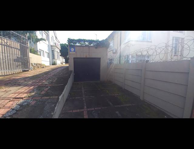 3 BEDROOM SIMPLEX FOR SALE IN MORNINGSIDE